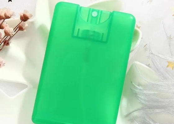 Compatto Mini Plastic Pocket Spray Perfume Sanitizer per le mani Carte di credito Bottiglia Con ugello di plastica