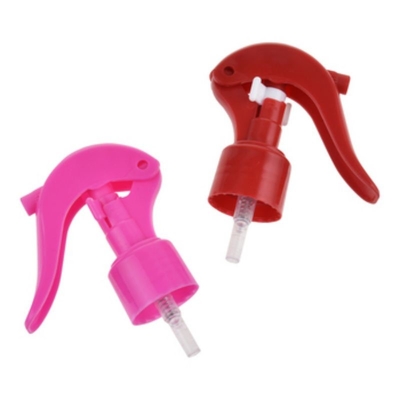 0.2ml/ Mini Sprayer a trigger Sprayer portatile in plastica di piccole dimensioni adatto per la pulizia delle faccende domestiche