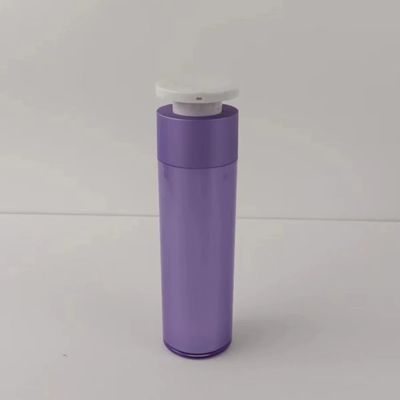 Bottiglia per distributori cosmetici di plastica viola con pompa di pressione bianca