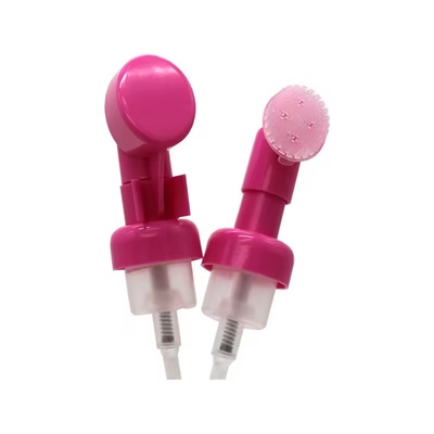 Prodotti per la cura personale Pompa di schiuma in silicone a forma di cuore rosa da 43 mm con opzione di ordinazione personalizzata