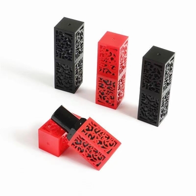Contenitore di balsamo per labbra Logo personalizzato trucco cosmetico porta rossetto tubi di imballaggio