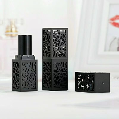 Contenitore di balsamo per labbra Logo personalizzato trucco cosmetico porta rossetto tubi di imballaggio