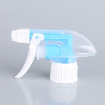 28/410 Spruzzatore di accensione di plastica resistente alle sostanze chimiche