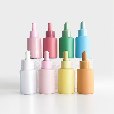 Bottiglia di olio essenziale a colori di macaroni in 30 ml con pompa in plastica in PP e materiale in vetro