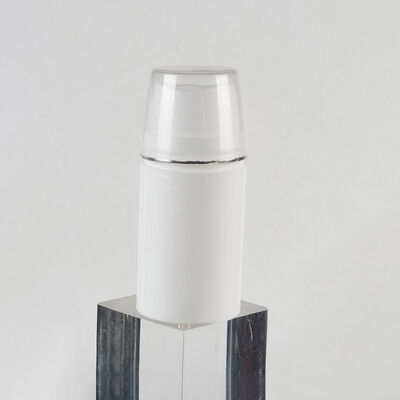 Disegno speciale della testa della pompa di crompaggio Bottiglia senza aria in PP con 30ml 50ml 75ml 100ml 150ml Opzioni di capacità multiple e colori over cap Stampa di seta e spray opaco Accetto