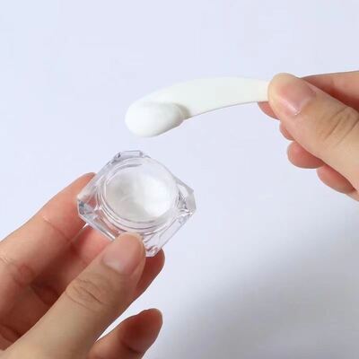 Portable Travel Skit PS Materiale 3g 5g Barattolo di crema trasparente con opzioni multicolori Supporto alla stampa a colori di seta personalizzata Usato per il pacchetto per la cura della pelle