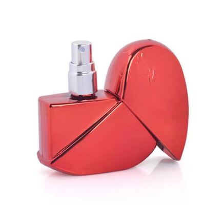 25 ml Bottiglia per profumi a forma di cuore Portatile Stile Cosmetico Spray Viaggi Facile da usare