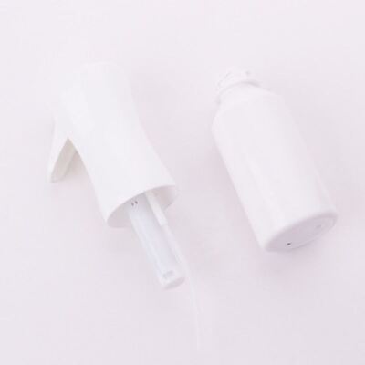 Bottiglia spruzzatrice a sgancio continuo in PET da 200-500 ml con tecnologia di nebbia, certificata REACH, colori personalizzati