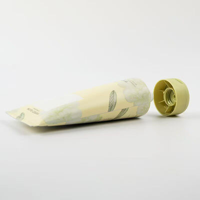 Tubo in crema di plastica dal design flip top da 50 mm di diametro utilizzato per il pacchetto cosmetico per la cura della pelle