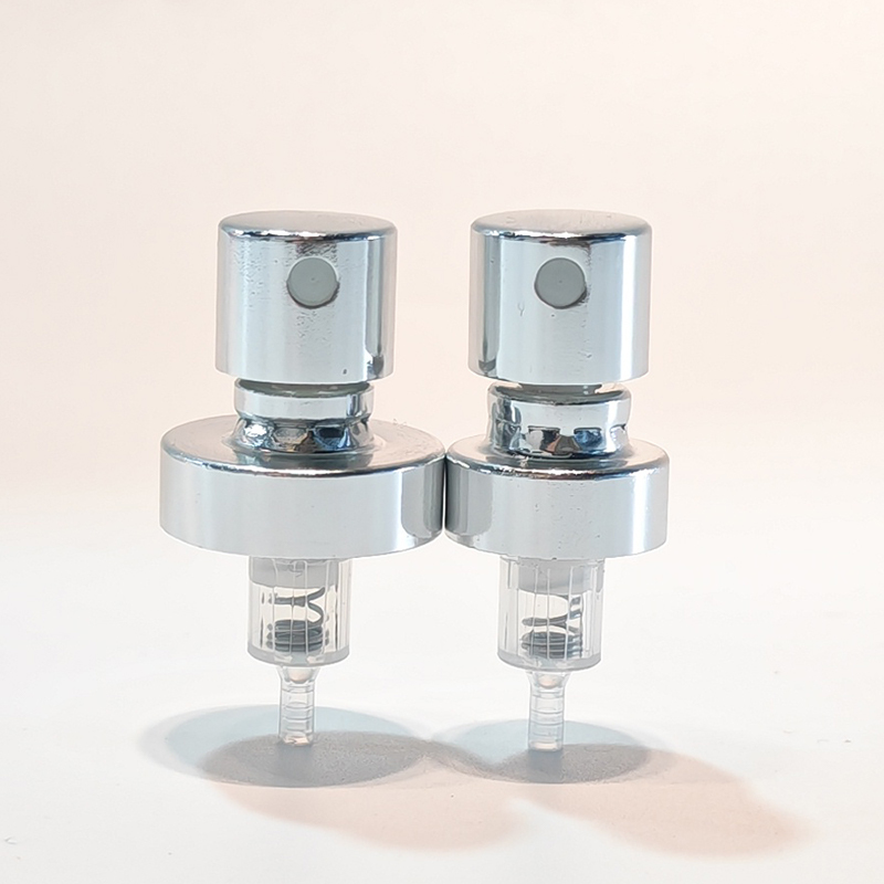 15mm 20mm Continua Spruzzatore nasale per profumo Bottiglia di plastica con spruzzatore a crimpare in plastica dorata